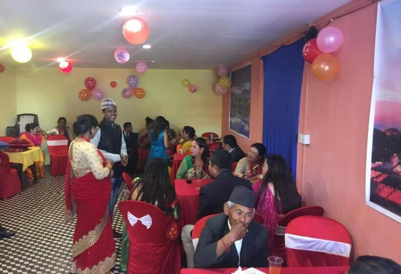 هتل White & Peace