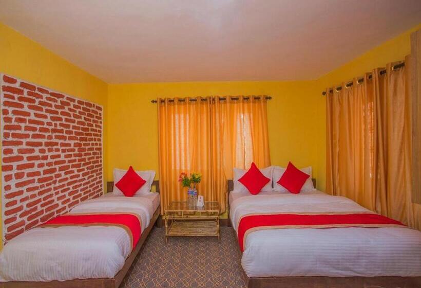 هتل White & Peace