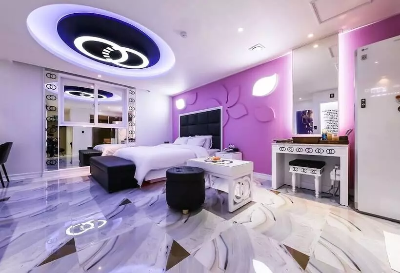 Jincheon Luxury Motel