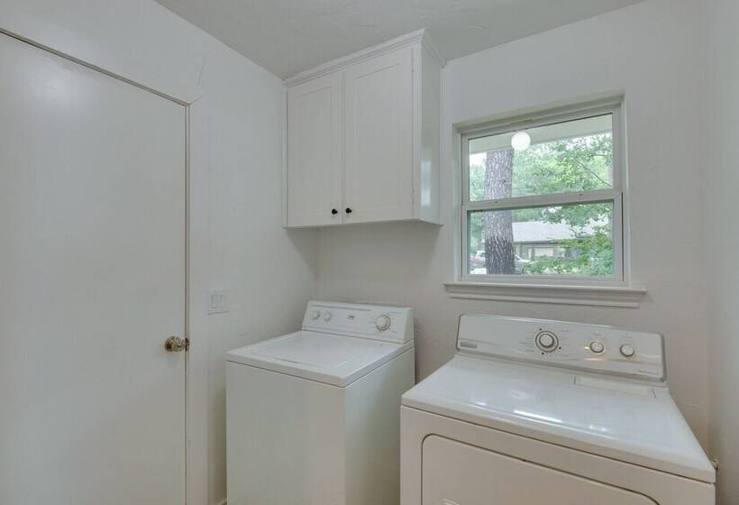 Private Dock: Lakefront Enchanted Oaks Retreat