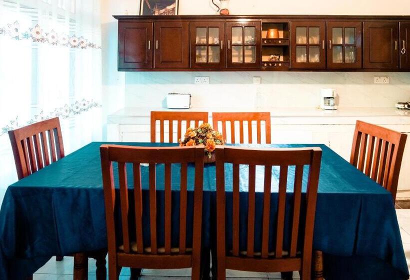 Pensione Deeptrip Ocean View Villa