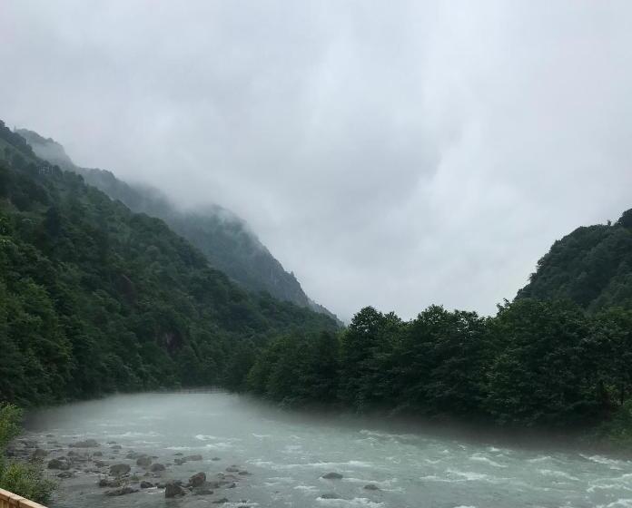 مبيت وإفطار Ri̇ver Si̇de Bungalov