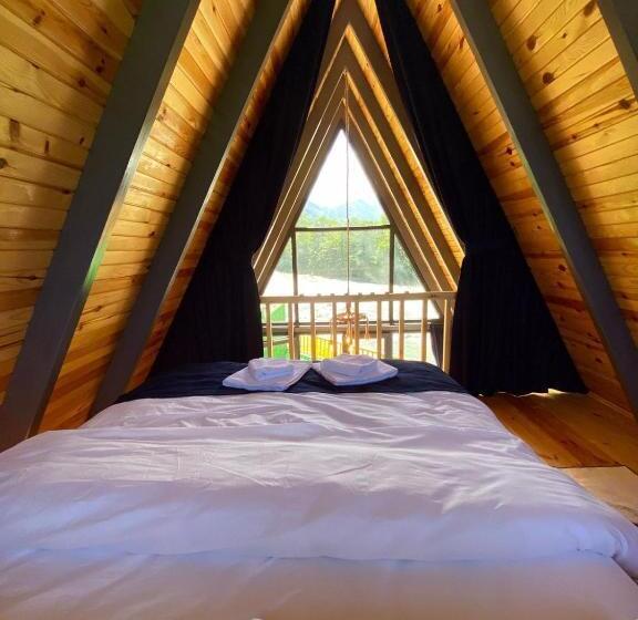 مبيت وإفطار Ri̇ver Si̇de Bungalov