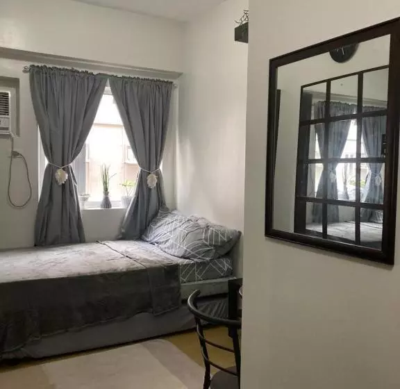 Bohemian Inspired Studio Unit2 At Trees Residences