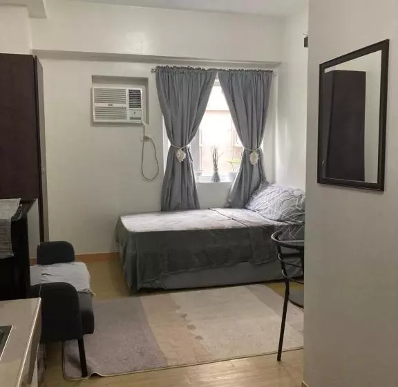Bohemian Inspired Studio Unit2 At Trees Residences