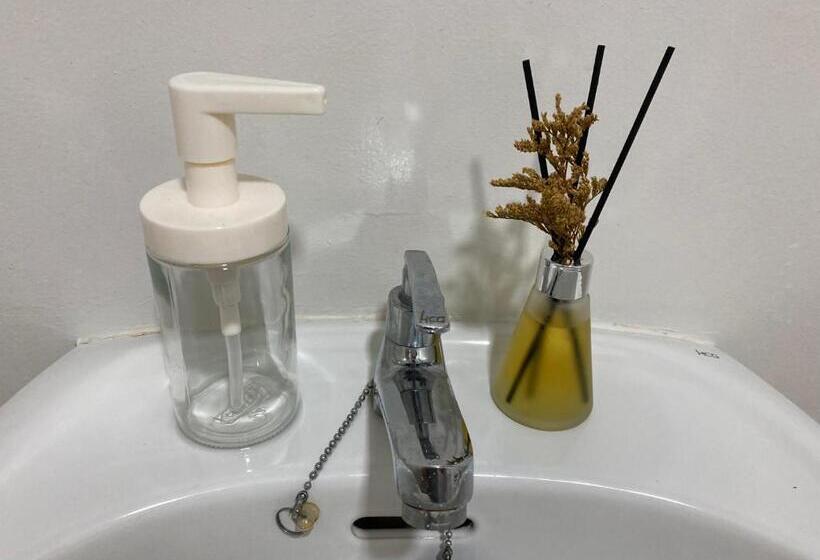 Bohemian Inspired Studio Unit2 At Trees Residences