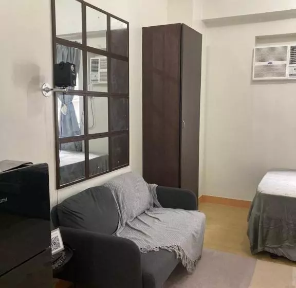 Bohemian Inspired Studio Unit2 At Trees Residences