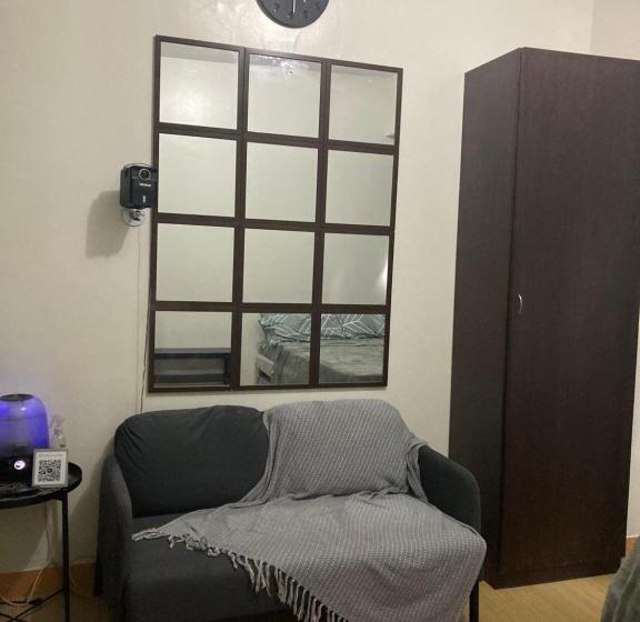 Bohemian Inspired Studio Unit2 At Trees Residences