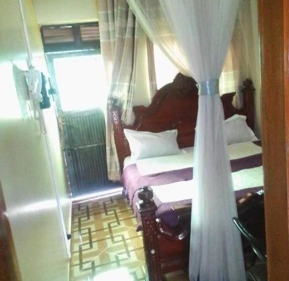 City Max Hotel Kabaale