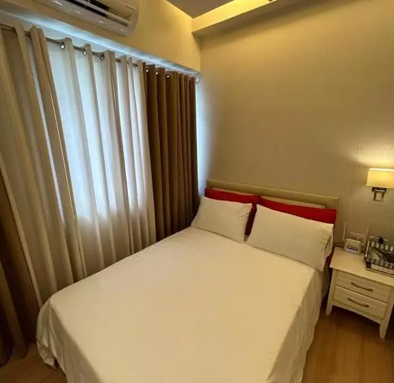 Trees Residences Staycation 1br/2br