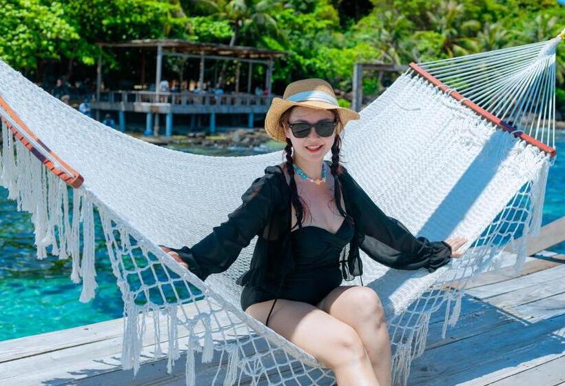 Hồng ánh Hotel Night Market Phú Quốc