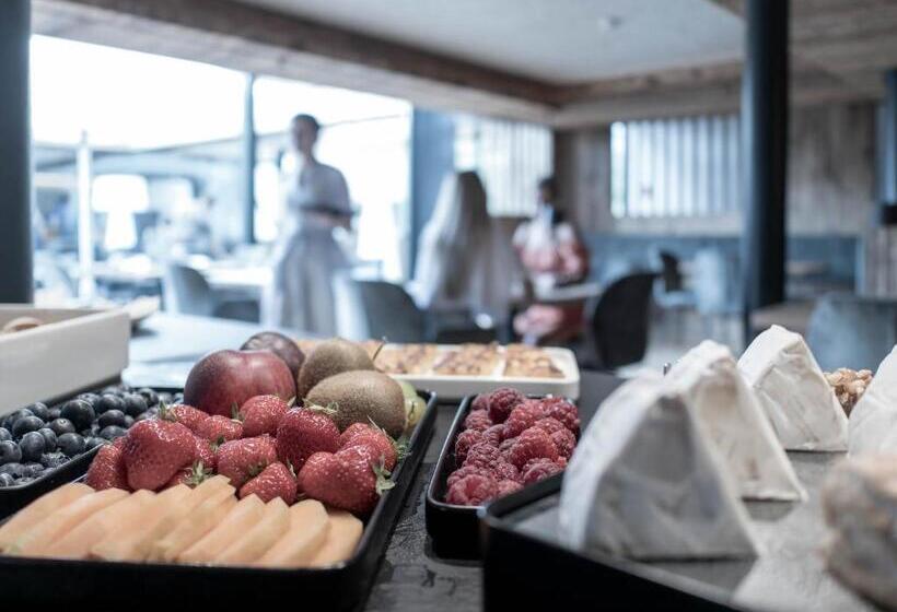 ホテル Belmonte Tirol   Boutique