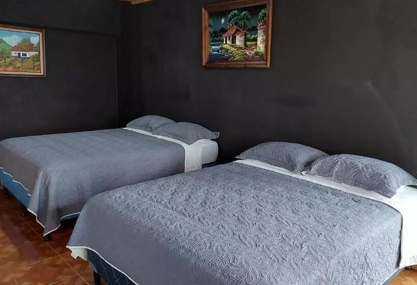 Hotelli El Descanso Restaurante Y