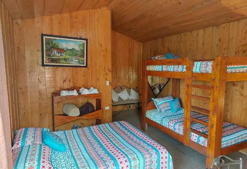 Hotelli El Descanso Restaurante Y