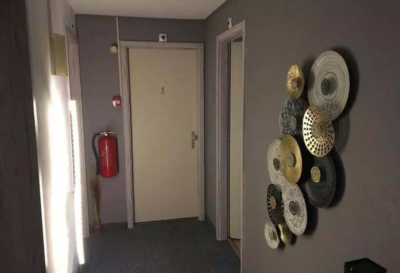 ホテル Hôtel De La Plage à Gland