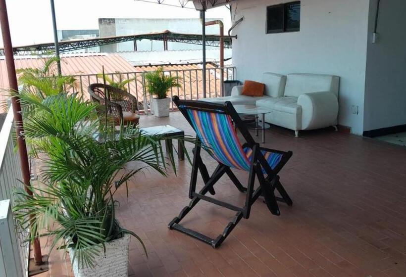 هتل La Cordialidad