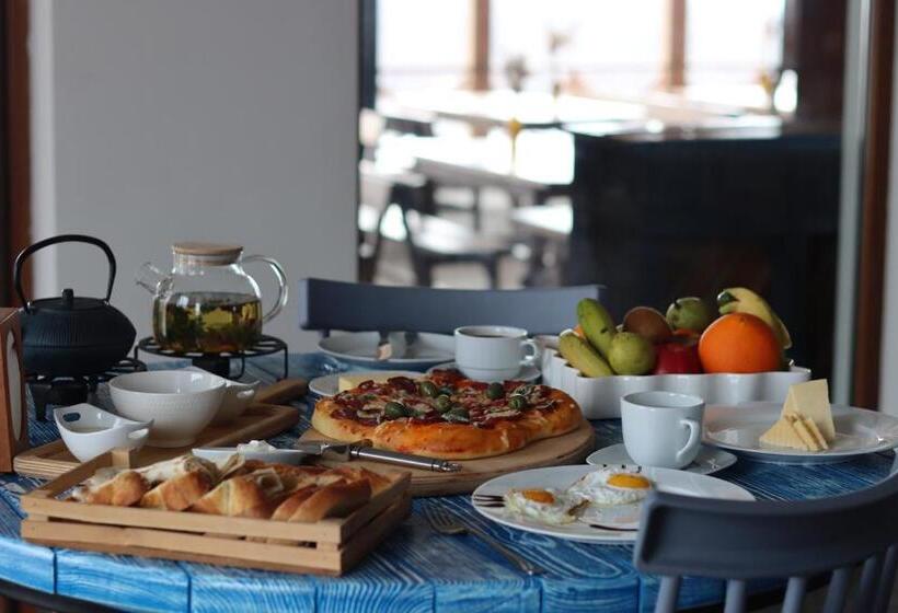 酒店 Port Ayas Resort & Restaurants