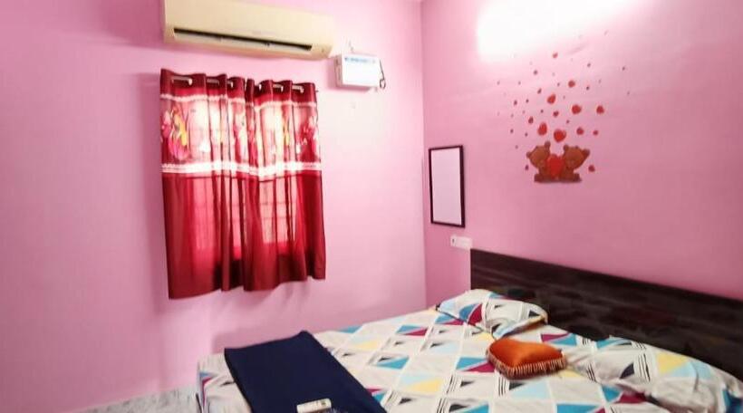 Отель Sea View Beach House