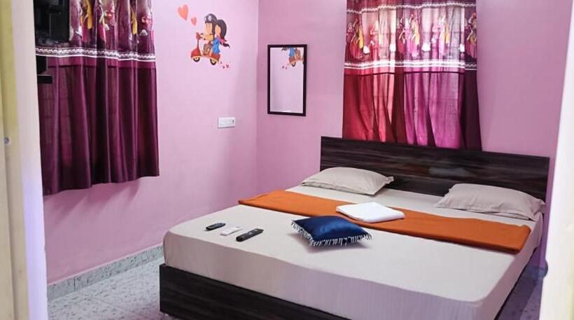 Отель Sea View Beach House