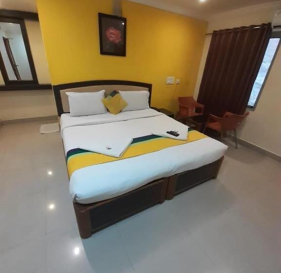 هتل Swagath Grand