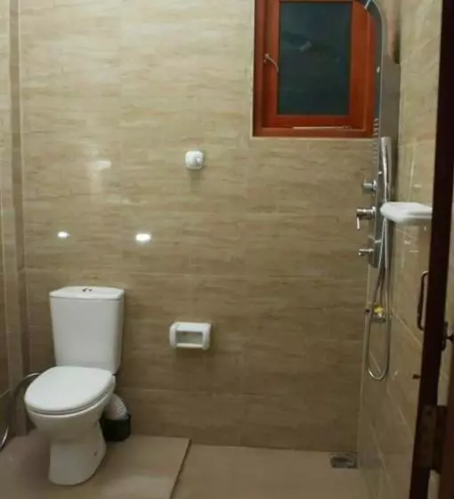 Hotel White Block