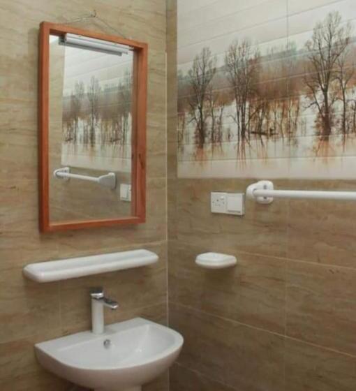 בית מלון כפרי White Block