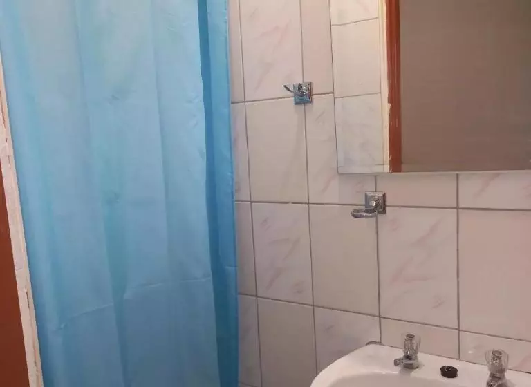 پانسیون Camila Guest House
