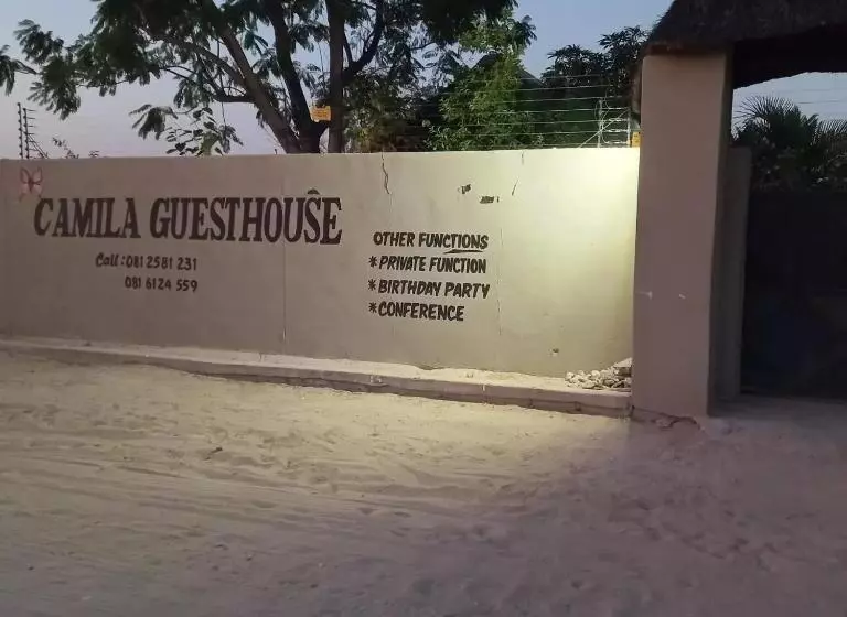 پانسیون Camila Guest House