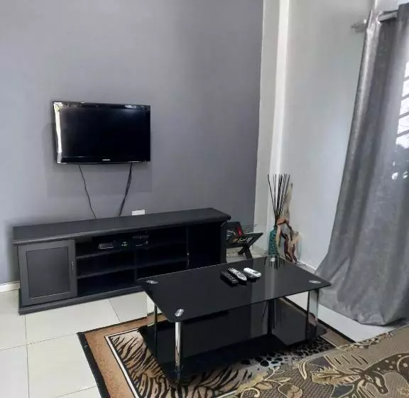 پانسیون Camila Guest House