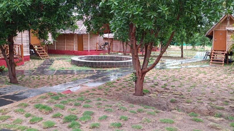 Pensão Hampi Wildstone