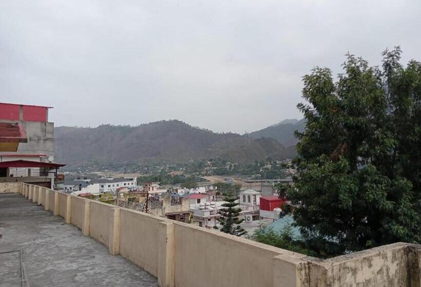 Pensão Prince Geust House