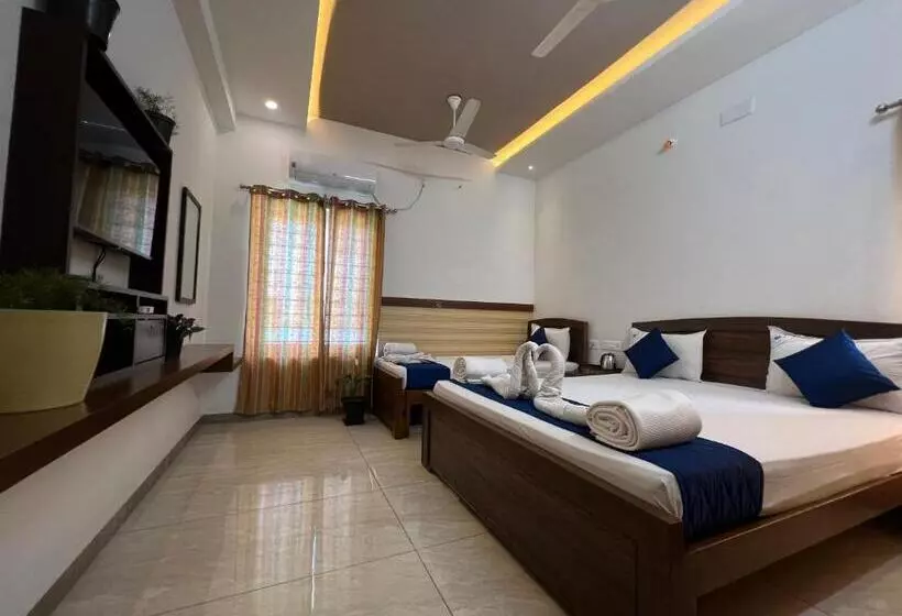 Majatalo Raja Residency