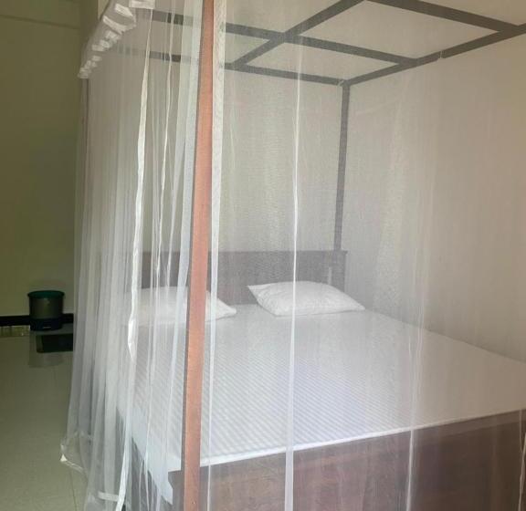 Pensione Talalla Ocean Beach Bungalow