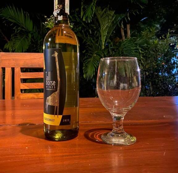 Pensione Talalla Ocean Beach Bungalow