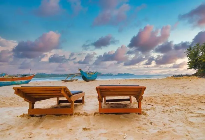 Majatalo Talalla Ocean Beach Bungalow