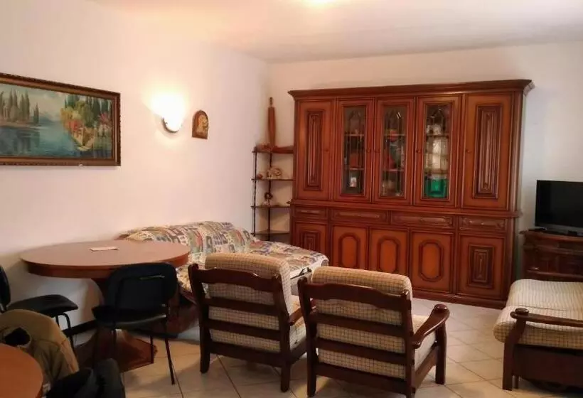 ペンション Villetta Rossini Appartamento Da Condividere Con Me Luciano Servizio Ospiti Taxi Driver Navetta No W