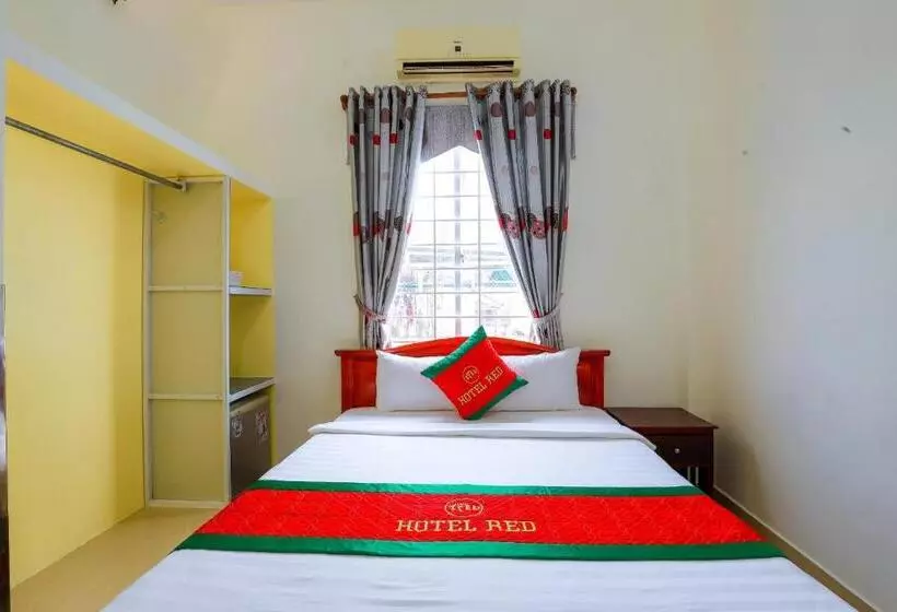 Red Hotel Côn đảo
