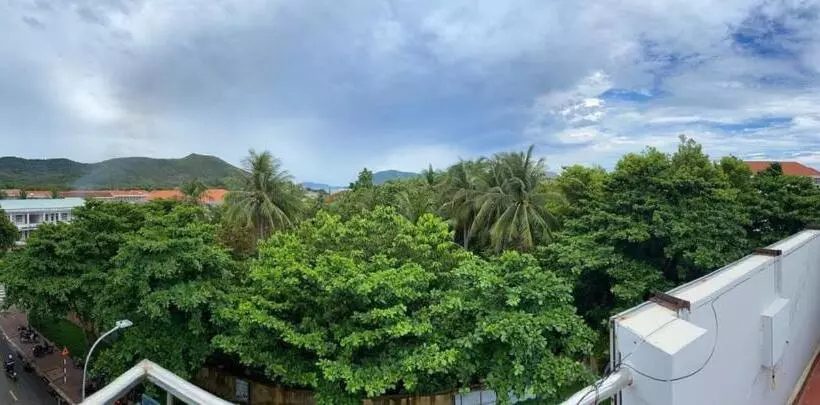 Red Hotel Côn đảo