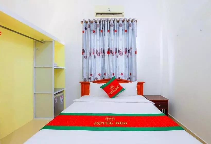 Red Hotel Côn đảo