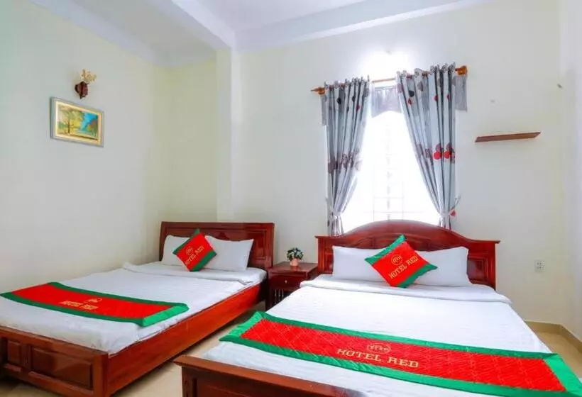 Red Hotel Côn đảo