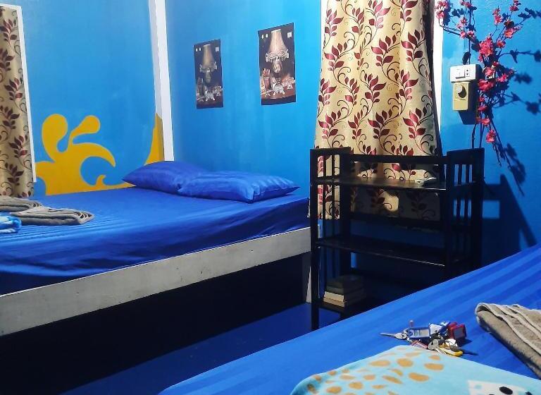 אתר נופש Two Rocks Bungalows