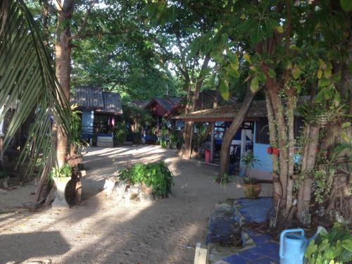 אתר נופש Two Rocks Bungalows