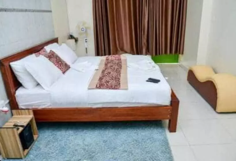 Amariah Villa