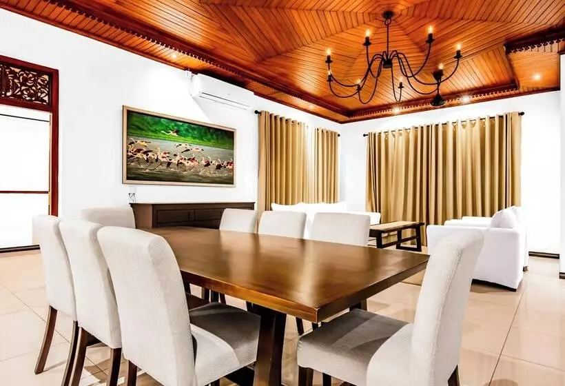 Aamiaismajoitus (B&B) Beru Villa