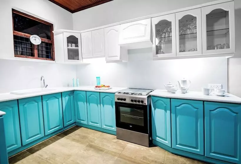 Aamiaismajoitus (B&B) Beru Villa