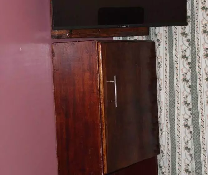 تختخواب و صبحانه The Jehovah Jireh