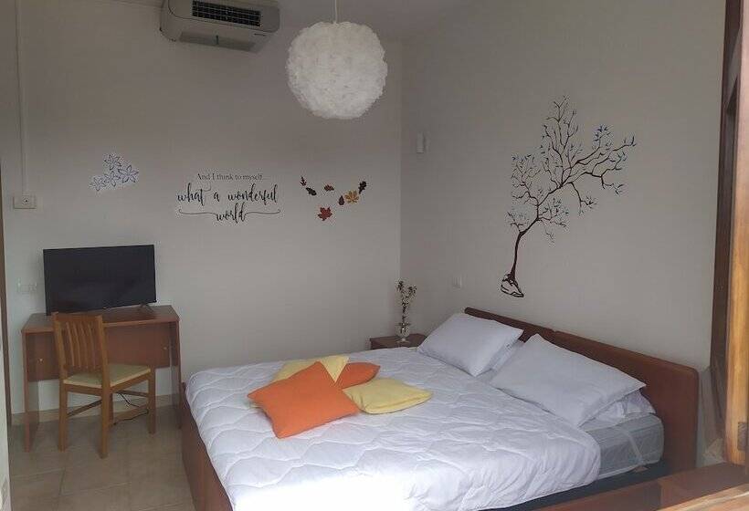 Room In B&b   Note Di Stelle Resort In Marrubiu Num01