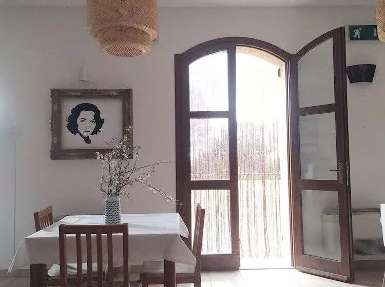 Room In B&b   Note Di Stelle Resort In Marrubiu Num01