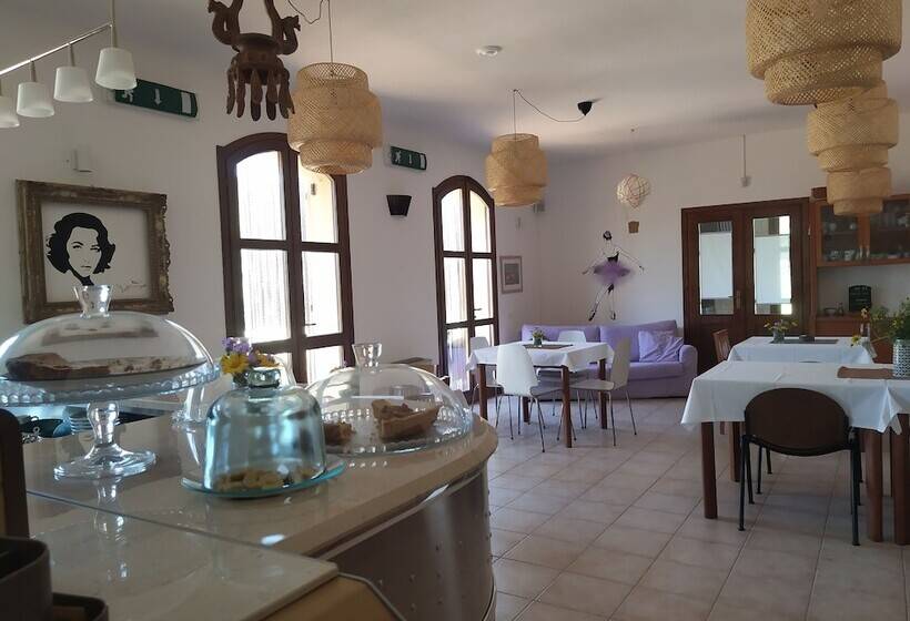 Room In B&b   Note Di Stelle Resort In Marrubiu Num01