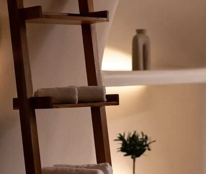 تختخواب و صبحانه Twentyone Suites